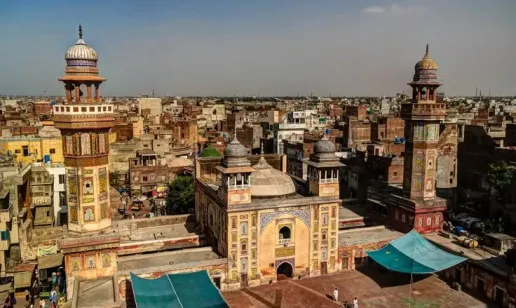 Pakistan Introduces Mandatory E-Invoicing for Corporate Taxpayers and Importers